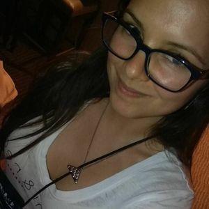 Meet your Posher, Candice